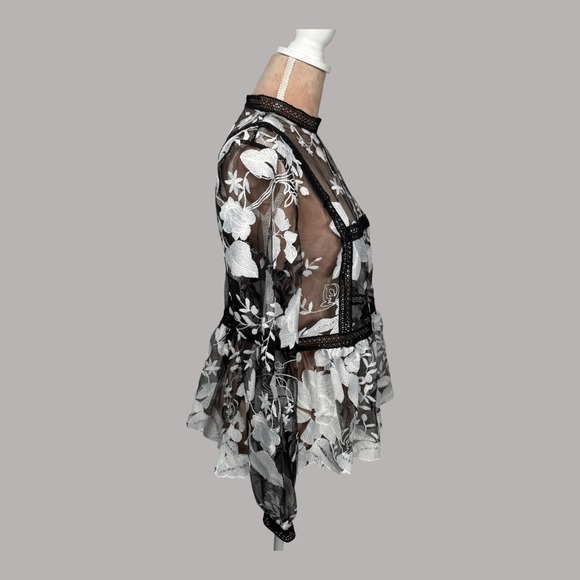Gracia Black & White Floral Embroidered Long Sleeve Mesh Peplum Top L - Picture 7 of 16